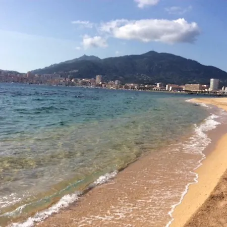 D'exception, Piscine, Vue Mer, à 100m *