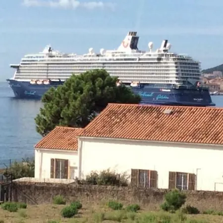 D'exception, Piscine, Vue Mer, A 100m Villa